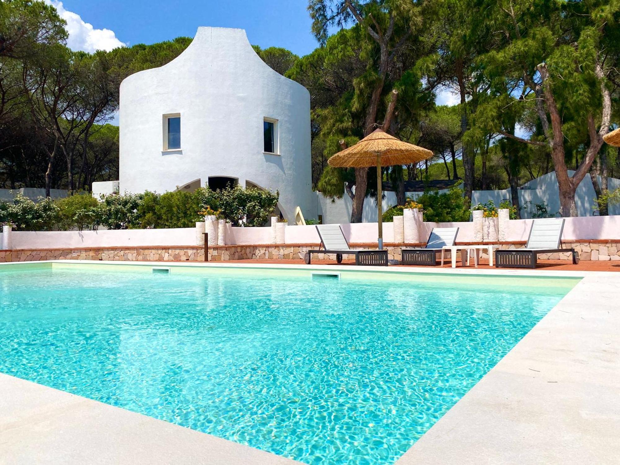 Hotel Mare Pineta Santa Margherita di Pula Exterior foto